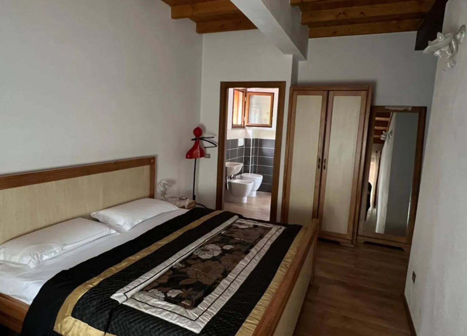 Villa Molla Theth Hotel