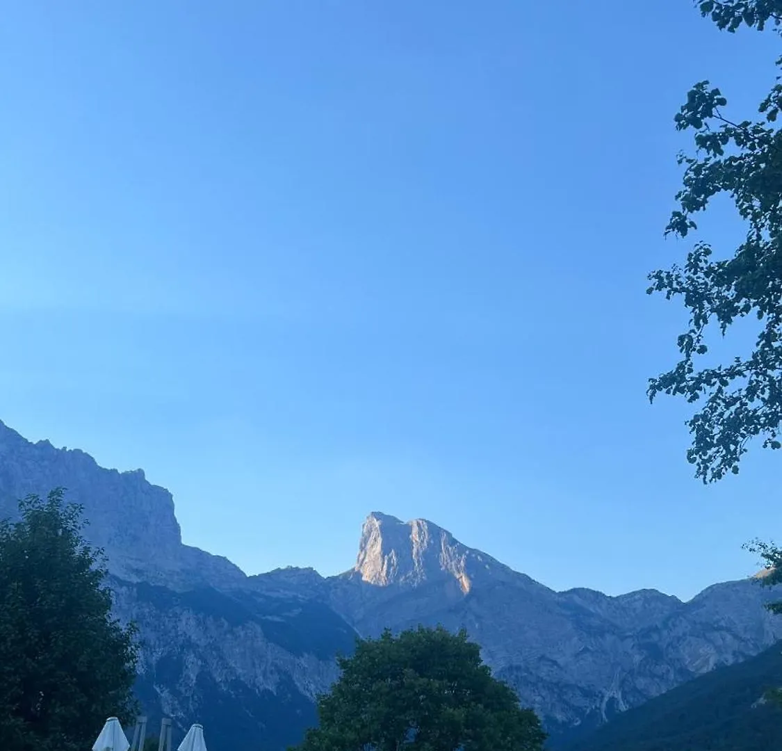 Villa Molla Theth